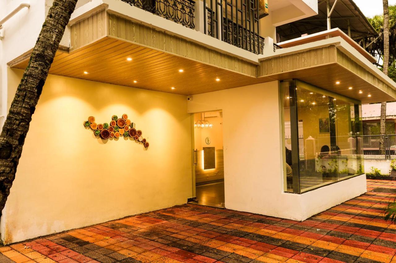 Coastal Pearl Hotel Miramar Panaji Esterno foto