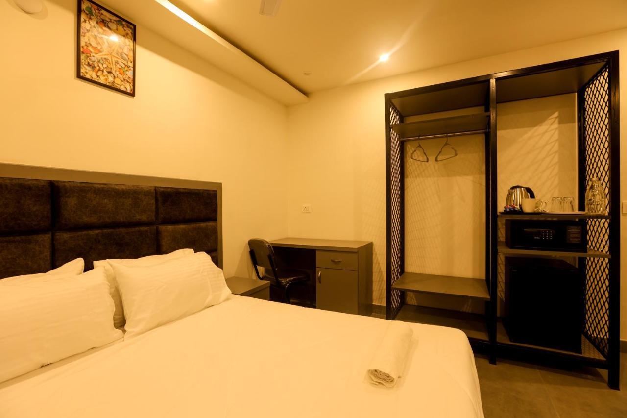 Coastal Pearl Hotel Miramar Panaji Esterno foto