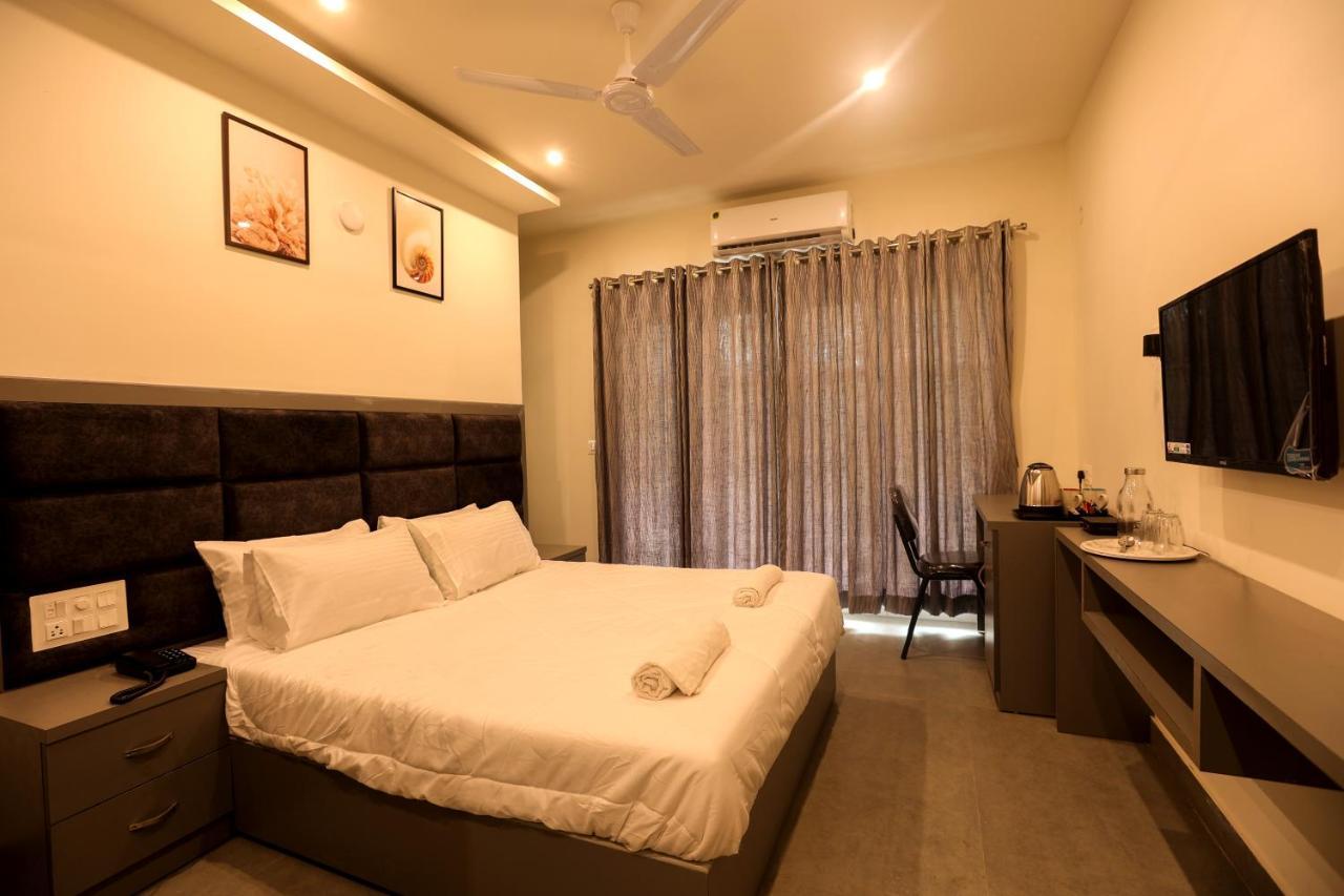 Coastal Pearl Hotel Miramar Panaji Esterno foto